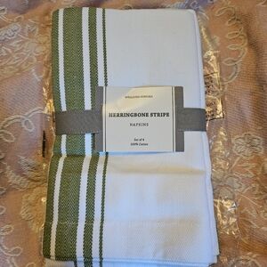 Williams-Sonoma NWT Green  Herringbone Stripe Set Of 4 Napkins 100% Cotton